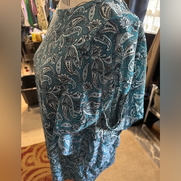 Michael Michael Kors flowing lightly ruffled trimmed blouse - Picture 2 of 7